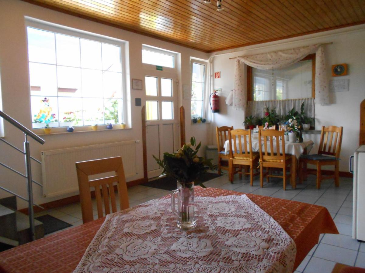 Bed and Breakfast Arpad Panzio Győr Exterior foto