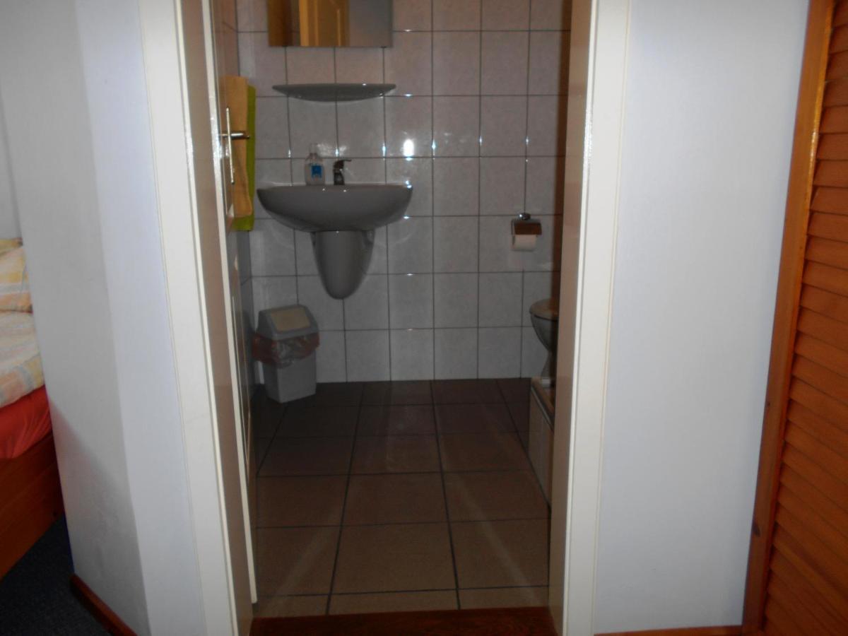 Bed and Breakfast Arpad Panzio Győr Exterior foto